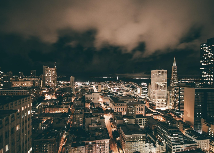 不再公布新增无症状数据后，怎么看疫情趋势及北京防控情况？